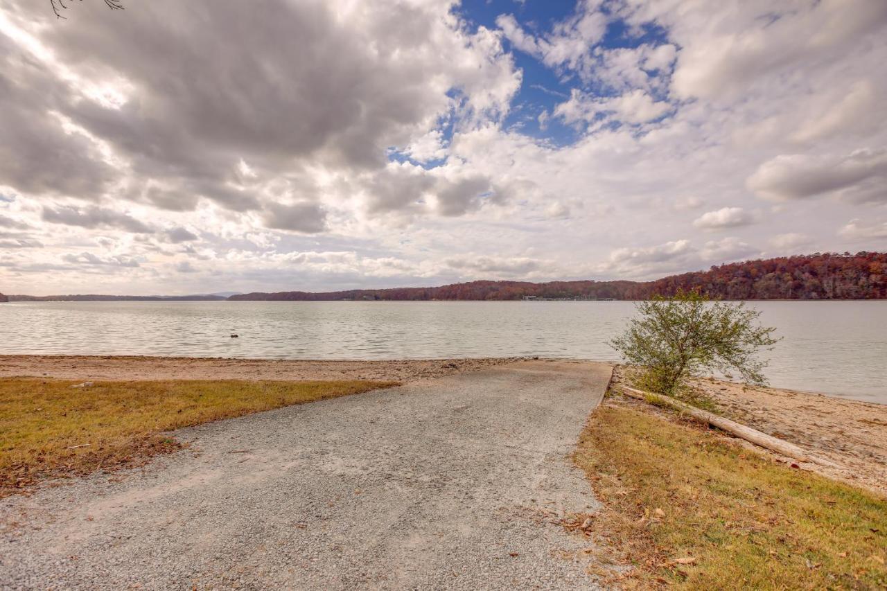 Pet-Friendly Chattanooga Cabin With Hot Tub And Kayaks Екстериор снимка